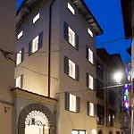 Le Torri 3* Lovere